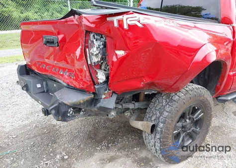 2017 Toyota Tacoma Trd Sport из США, поврежденный, VIN 5TFCZ5AN9HX117492